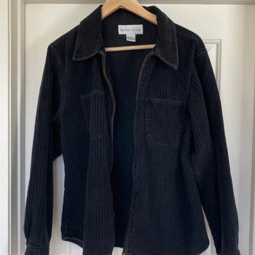 SOLD - Picture 3 of 4